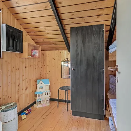 Amazing In With Wifi Holiday home Rodby