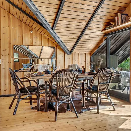 Holiday home Amazing In With Wifi *